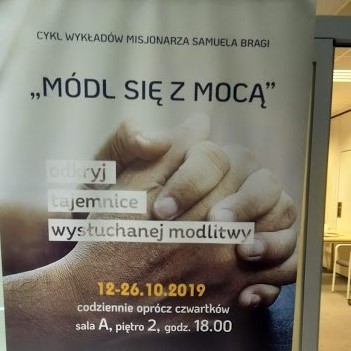 „MÓDL SIĘ Z MOCĄ” W ŁODZI