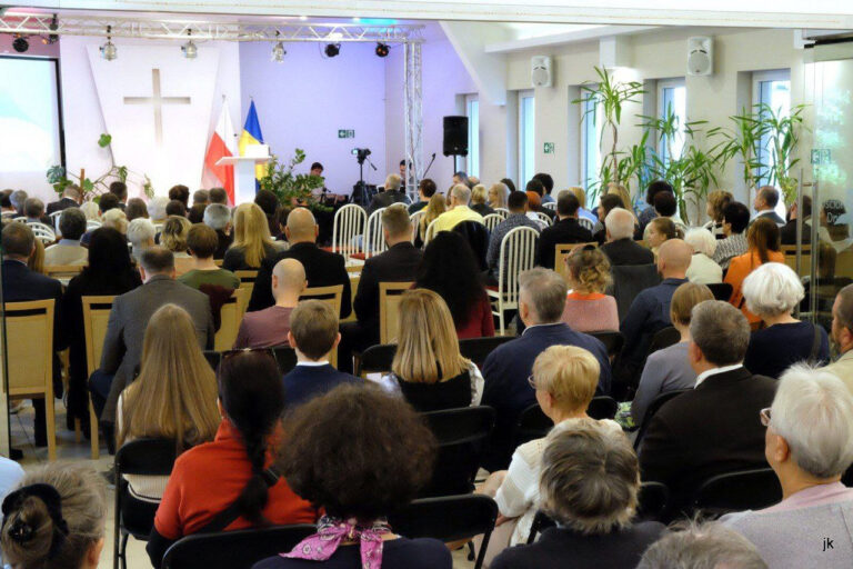 Relacja z założenia nowego zboru w Łodzi